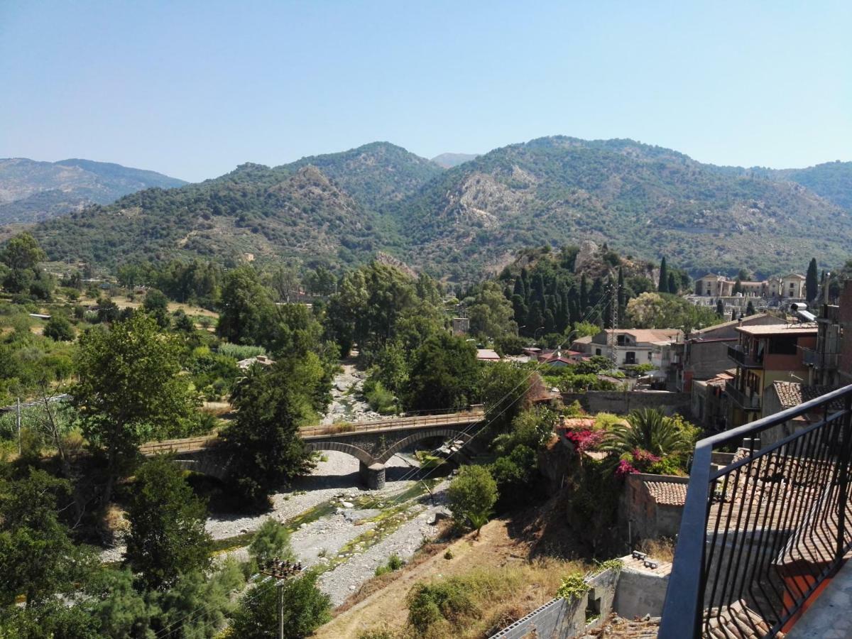 Casa Catena Francavilla di Sicilia Εξωτερικό φωτογραφία