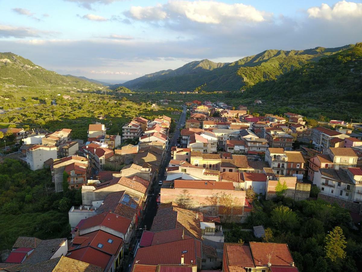 Casa Catena Francavilla di Sicilia Εξωτερικό φωτογραφία