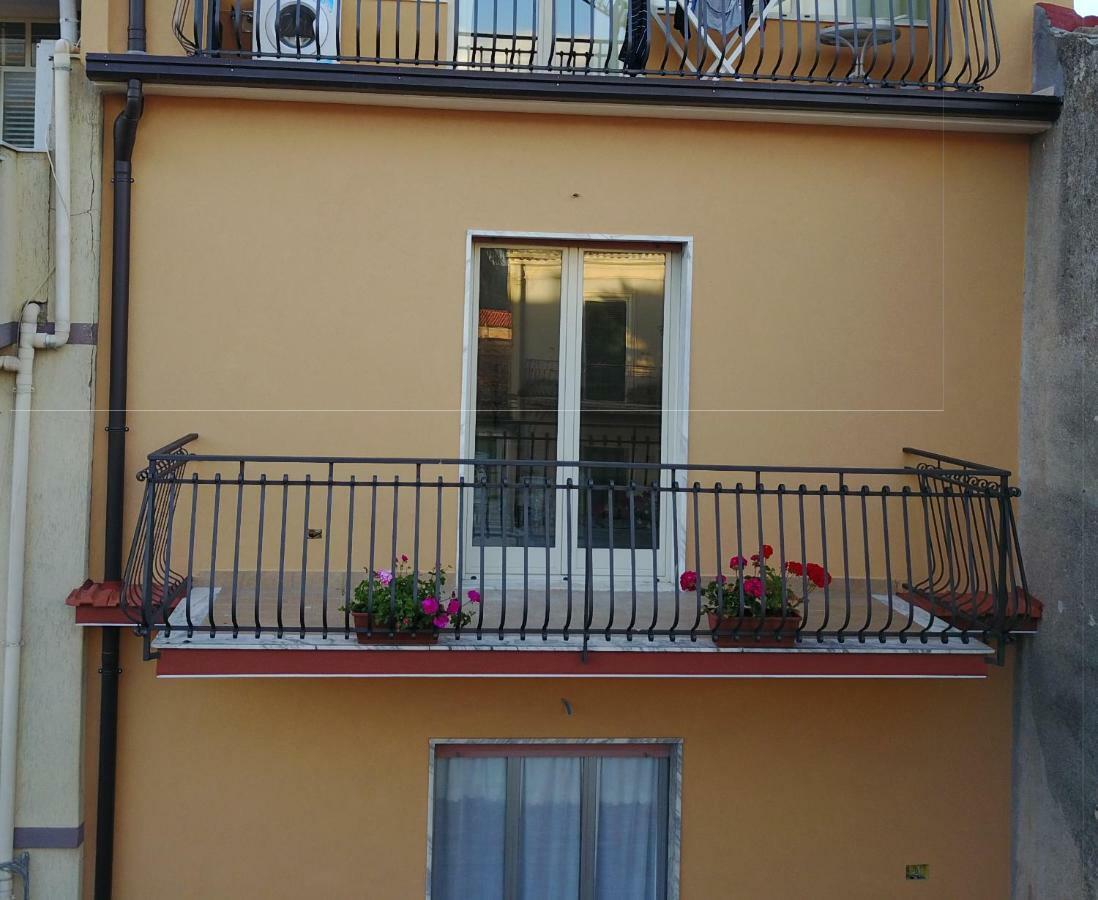 Casa Catena Francavilla di Sicilia Εξωτερικό φωτογραφία